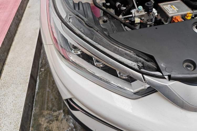 Used BYD Yuan Pro 2023 401 km Deluxe Version Right Front Headlight