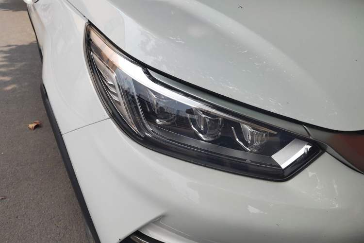 Used BYD Yuan Pro 2023 320KM Luxury Version Right Front Headlight