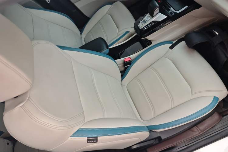 Used BYD Yuan Pro 2023 401 km Deluxe Version Right Front Seat