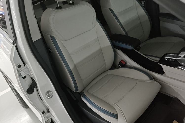 Used BYD Yuan Pro 2023 401KM Luxury Version Right Front Seat