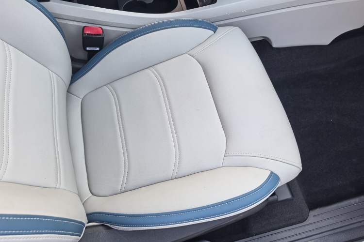 Used BYD Yuan Pro 2023 401KM Luxury Version Right Front Seat