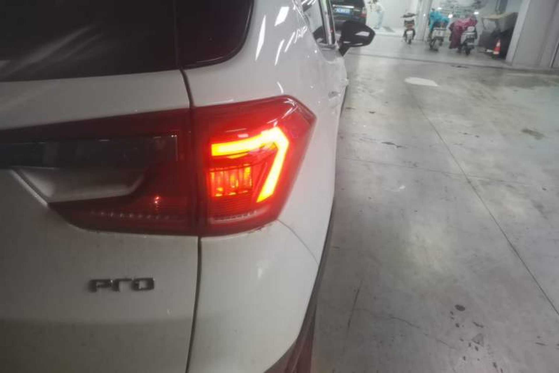 Used BYD Yuan Pro 2023 401KM Luxury Version Right Rear Taillight