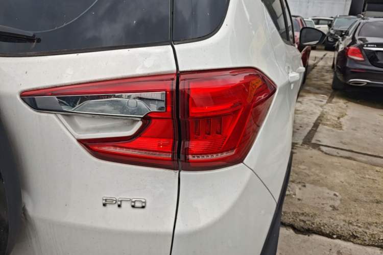 Used BYD Yuan Pro 2023 401KM Luxury Version Right Rear Taillight