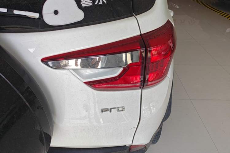 Used BYD Yuan Pro 2023 401 km Deluxe Version Right Rear Taillight
