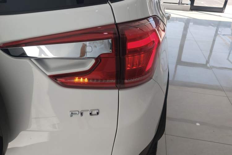 Used BYD Yuan Pro 2023 401 km Deluxe Version Right Rear Taillight