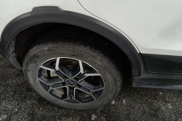 Used BYD Yuan Pro 2023 401 km Deluxe Version Right Rear Wheel Hub