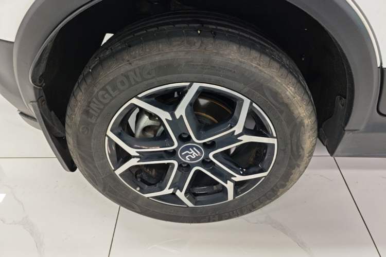 Used BYD Yuan Pro 2023 401 km Deluxe Version Right Rear Wheel Hub