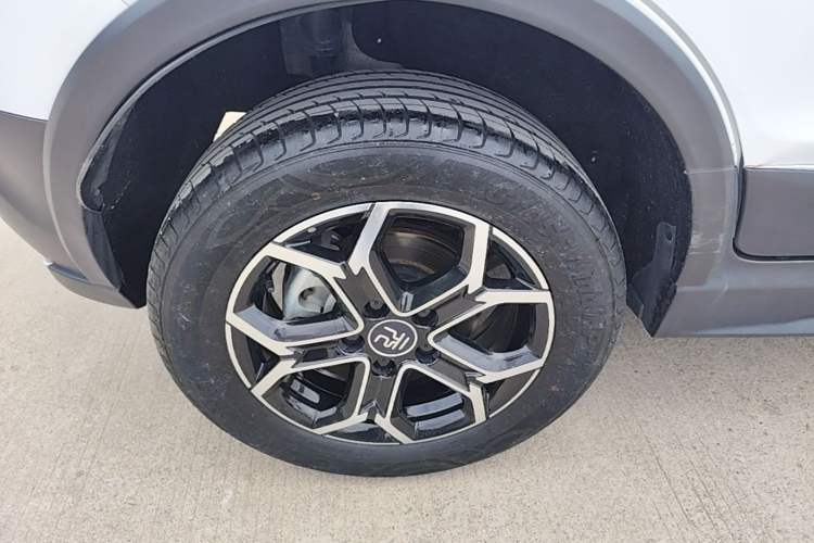 Used BYD Yuan Pro 2023 401KM Luxury Version Right Rear Wheel Hub