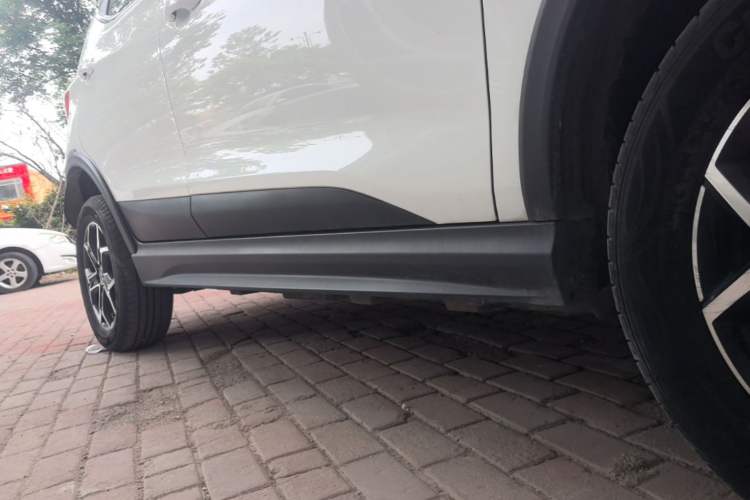 Used BYD Yuan Pro 2023 401KM Luxury Version Right Side Sill