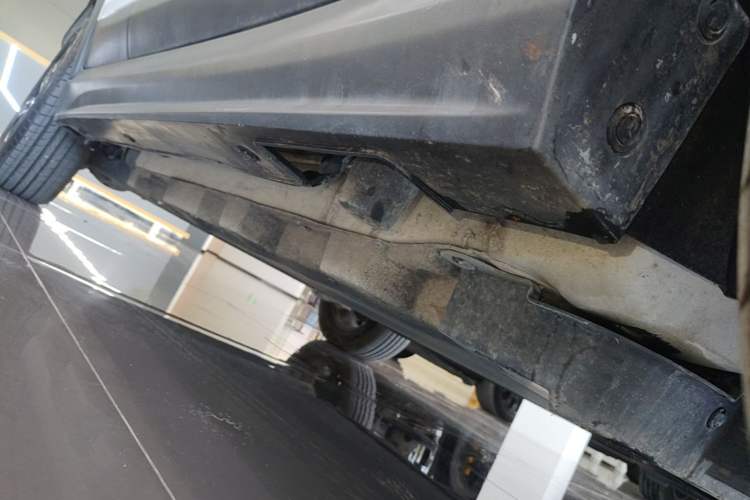 Used BYD Yuan Pro 2023 401 km Deluxe Version Right Side Sill