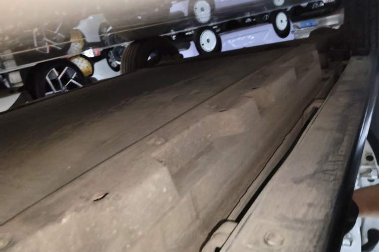 Used BYD Yuan Pro 2023 401 km Deluxe Version Right Side Sill