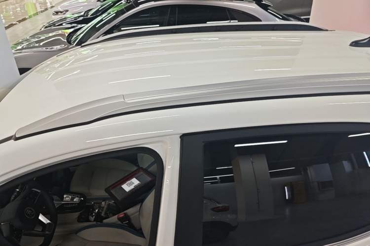 Used BYD Yuan Pro 2023 320KM Luxury Version Roof