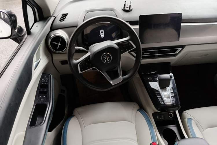Used BYD Yuan Pro 2023 401 km Deluxe Version Steering Wheel