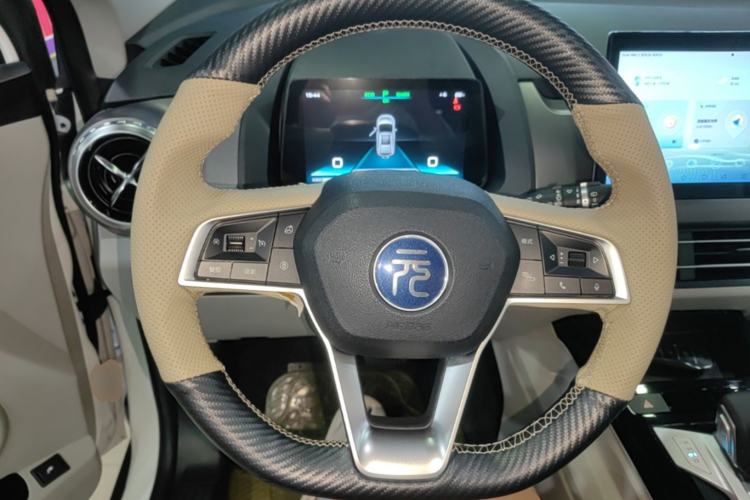 Used BYD Yuan Pro 2023 401 km Deluxe Version Steering Wheel
