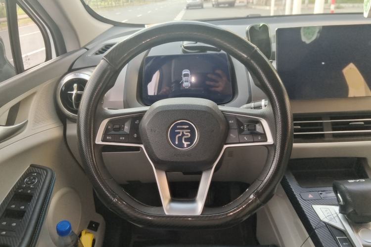 Used BYD Yuan Pro 2023 401 km Deluxe Version Steering Wheel