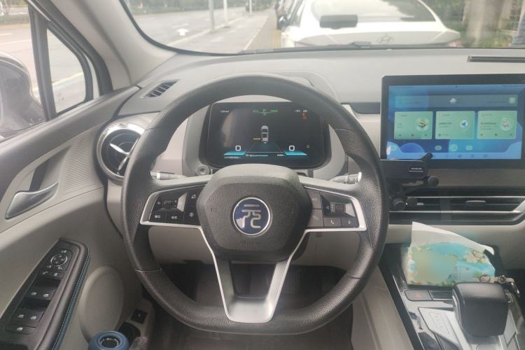 Used BYD Yuan Pro 2023 401 km Deluxe Version Steering Wheel