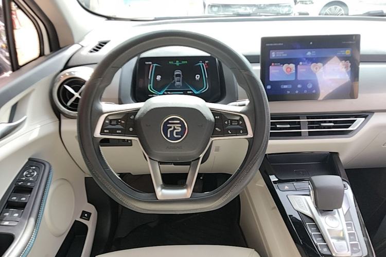 Used BYD Yuan Pro 2023 401 km Deluxe Version Steering Wheel
