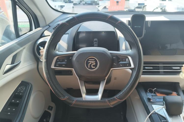 Used BYD Yuan Pro 2023 401KM Luxury Version Steering Wheel