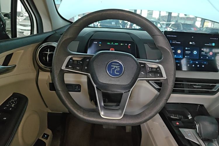 Used BYD Yuan Pro 2023 401 km Deluxe Version Steering Wheel