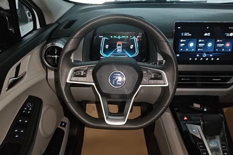 Used BYD Yuan Pro 2023 401KM Luxury Version Steering Wheel