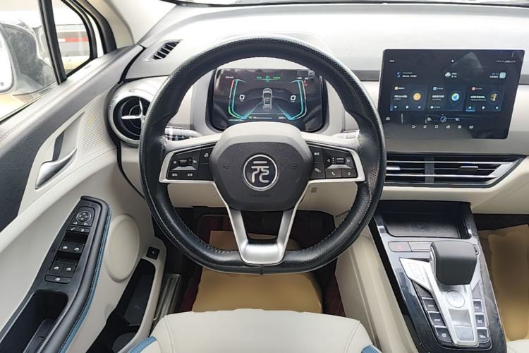 Used BYD Yuan Pro 2023 401KM Luxury Version Steering Wheel