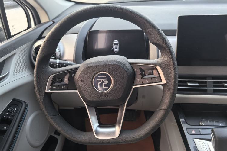 Used BYD Yuan Pro 2023 401KM Luxury Version Steering Wheel