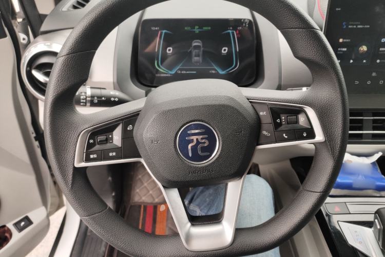 Used BYD Yuan Pro 2023 401KM Luxury Version Steering Wheel