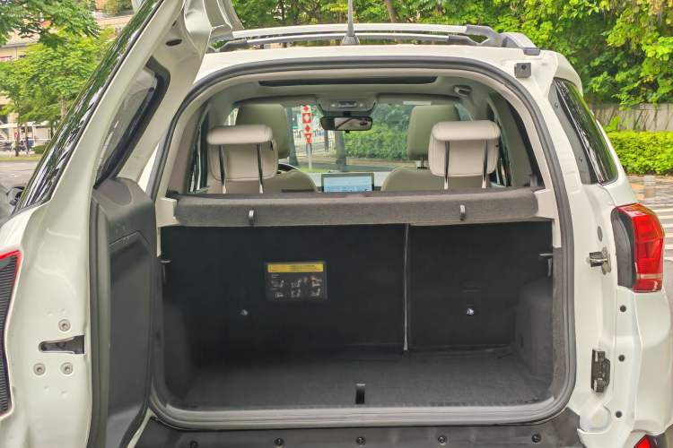 Used BYD Yuan Pro 2023 401 km Deluxe Version Trunk