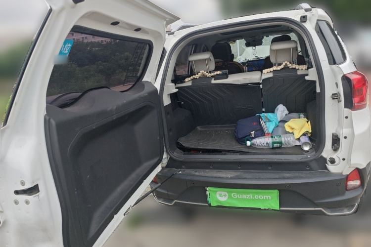 Used BYD Yuan Pro 2023 401 km Deluxe Version Trunk