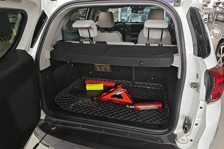 Used BYD Yuan Pro 2023 401 km Deluxe Version Trunk