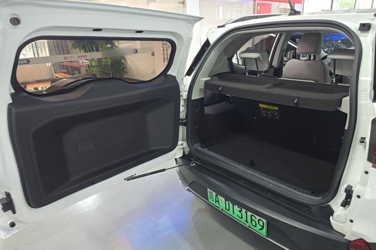 Used BYD Yuan Pro 2023 401KM Luxury Version Trunk