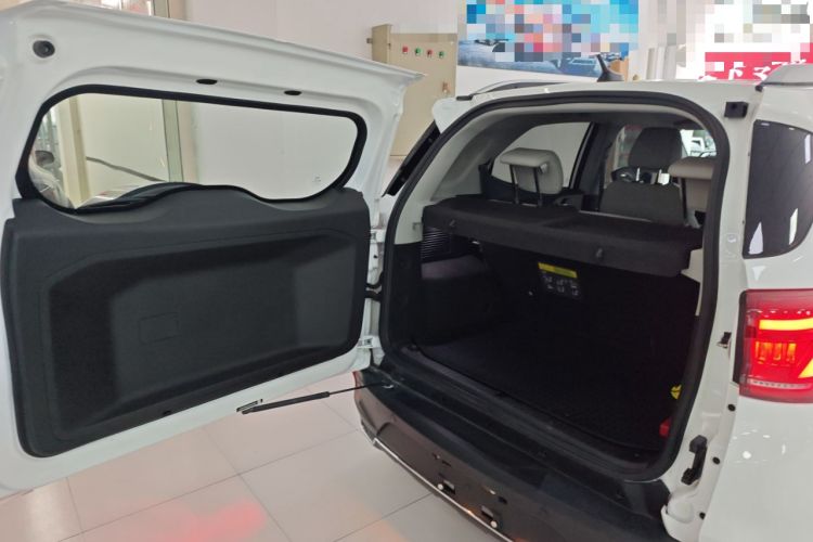 Used BYD Yuan Pro 2023 320KM Luxury Version Trunk