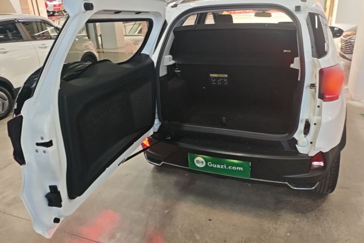Used BYD Yuan Pro 2023 320KM Luxury Version Trunk