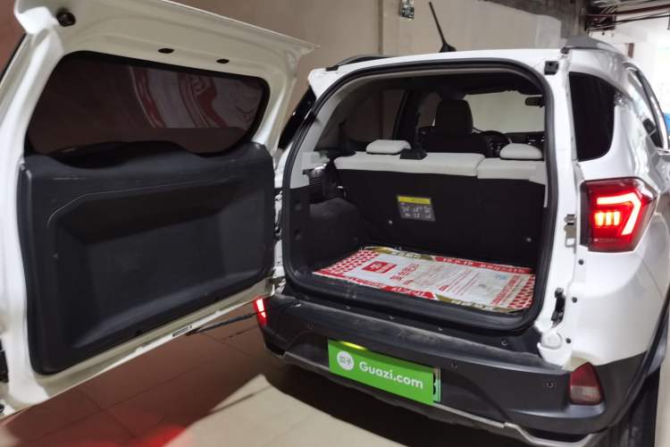 Used BYD Yuan Pro 2023 401KM Luxury Version Trunk