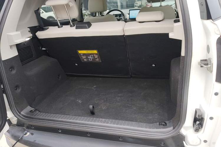 Used BYD Yuan Pro 2023 401 km Deluxe Version Trunk