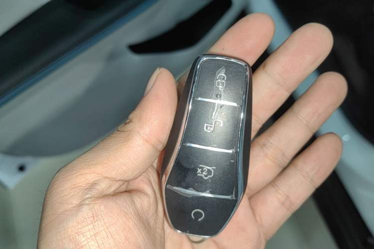 Used BYD Yuan Pro 2023 401 km Deluxe Version Vehicle Key