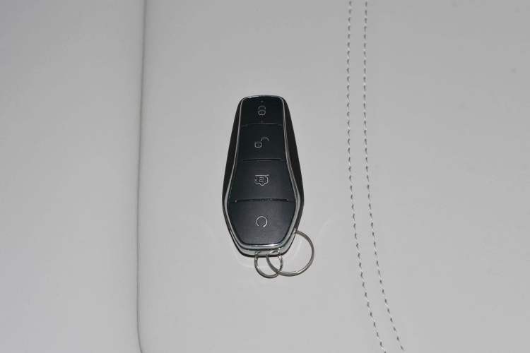 Used BYD Yuan Pro 2023 401KM Luxury Version Vehicle Key