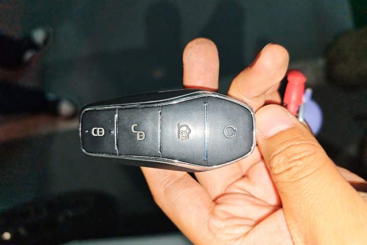 Used BYD Yuan Pro 2023 320KM Luxury Version Vehicle Key