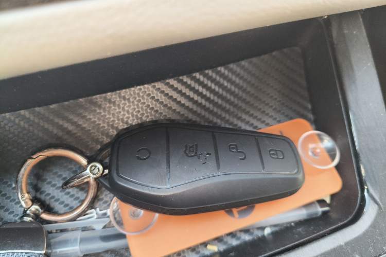 Used BYD Yuan Pro 2023 401KM Luxury Version Vehicle Key