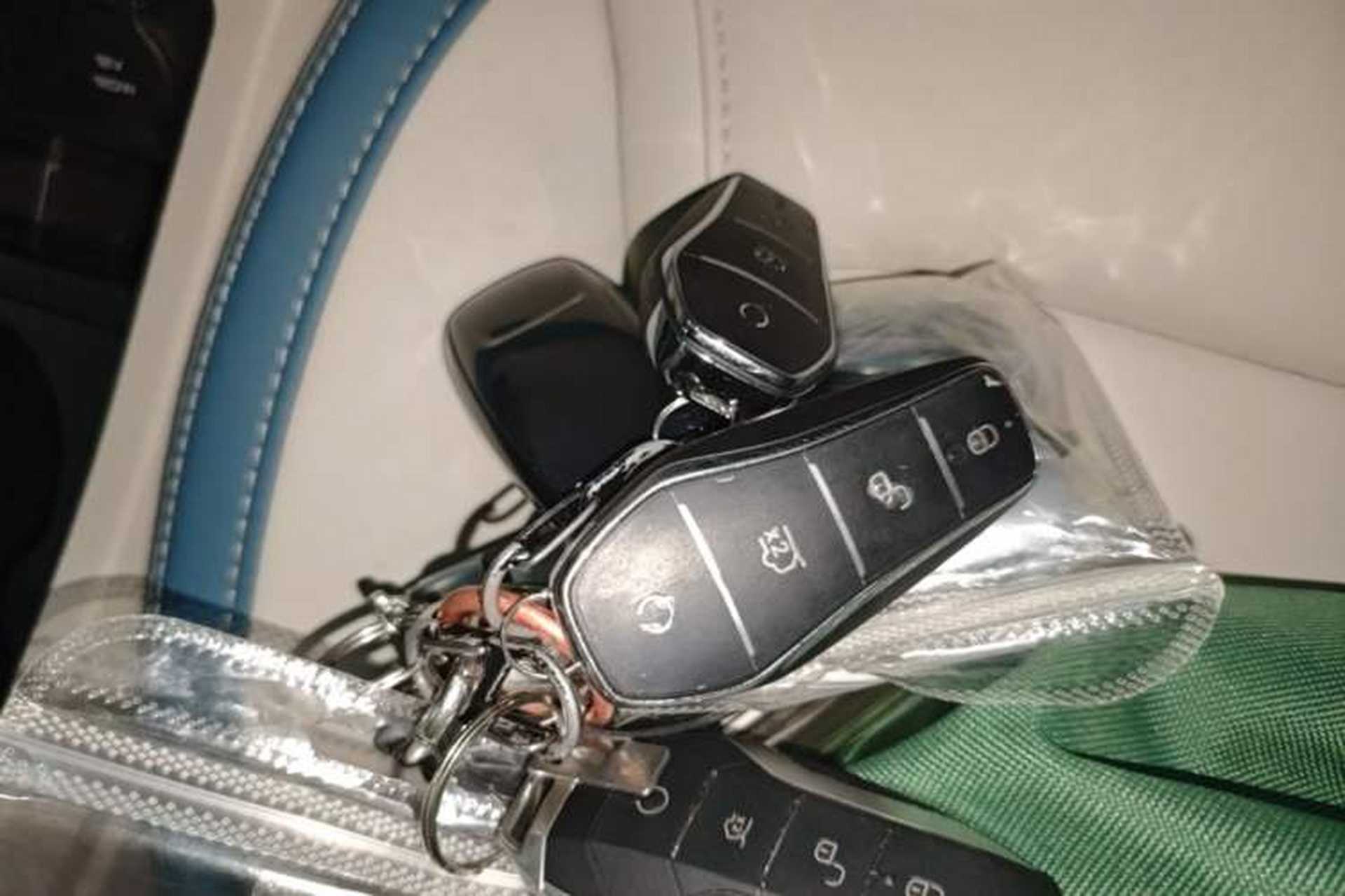 Used BYD Yuan Pro 2023 320KM Luxury Version Vehicle Key