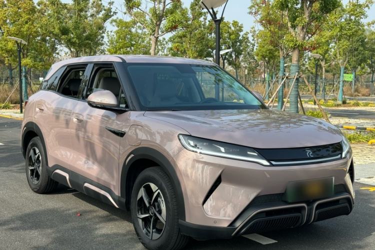 Used BYD Yuan UP 2024 401KM Leading Edition Exterior 8