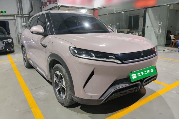 Used BYD Yuan UP 2024 401KM Leading Edition Front Right 45 Deg