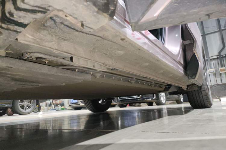 Used BYD Yuan UP 2024 401KM Leading Edition Left Side Sill