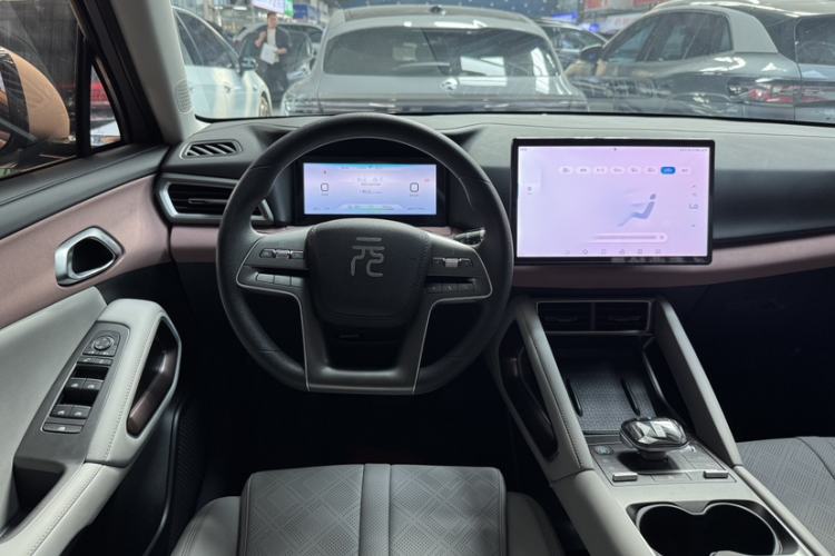Used BYD Yuan UP 2024 401KM Leading Edition Steering Wheel