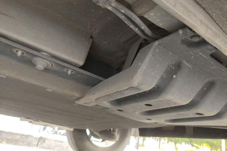 Used BYD Yuan UP 2024 301KM Leading Edition Chassis Rear Left