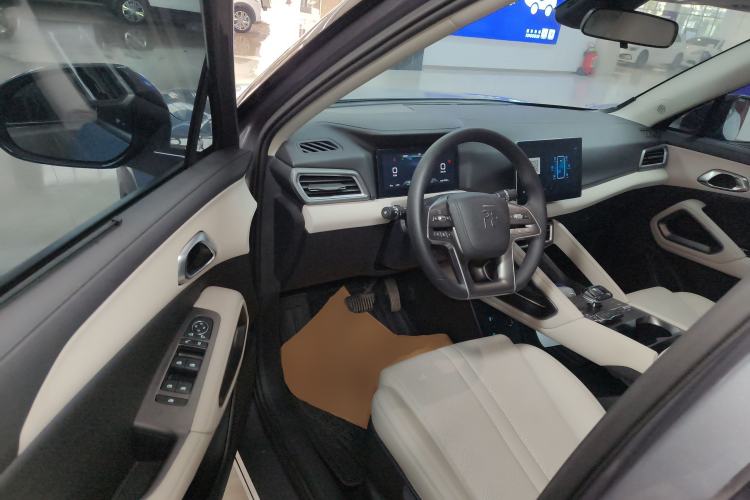 Used BYD Yuan UP 2024 401 km Active Version Driver Seat