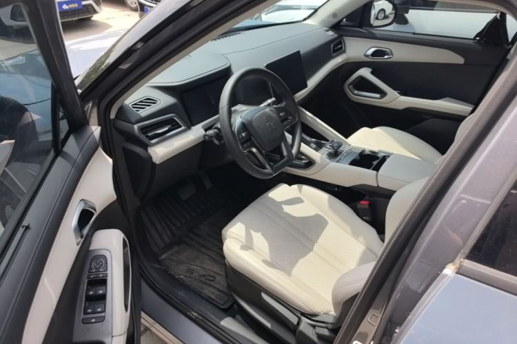 Used BYD Yuan UP 2024 401 km Active Version Driver Seat