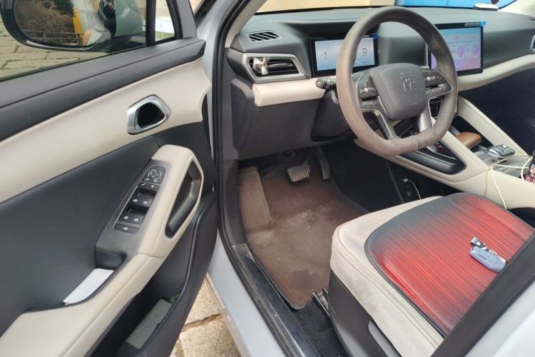 Used BYD Yuan UP 2024 401 km Active Version Driver Seat