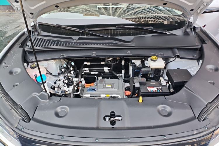 Used BYD Yuan UP 2024 401KM Leading Edition Engine Bay