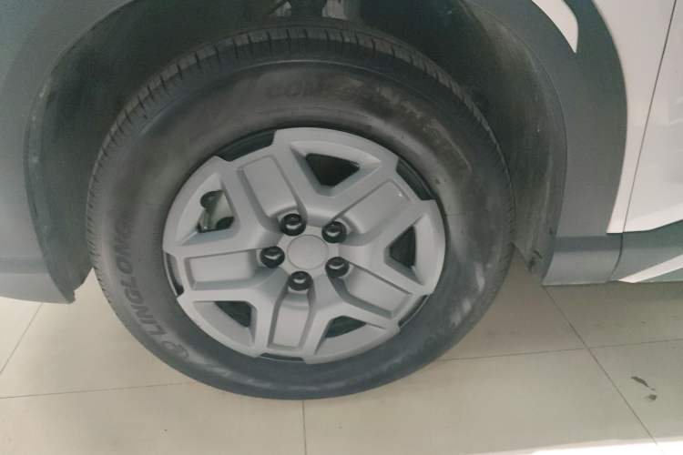 Used BYD Yuan UP 2024 401 km Active Version Exterior 2